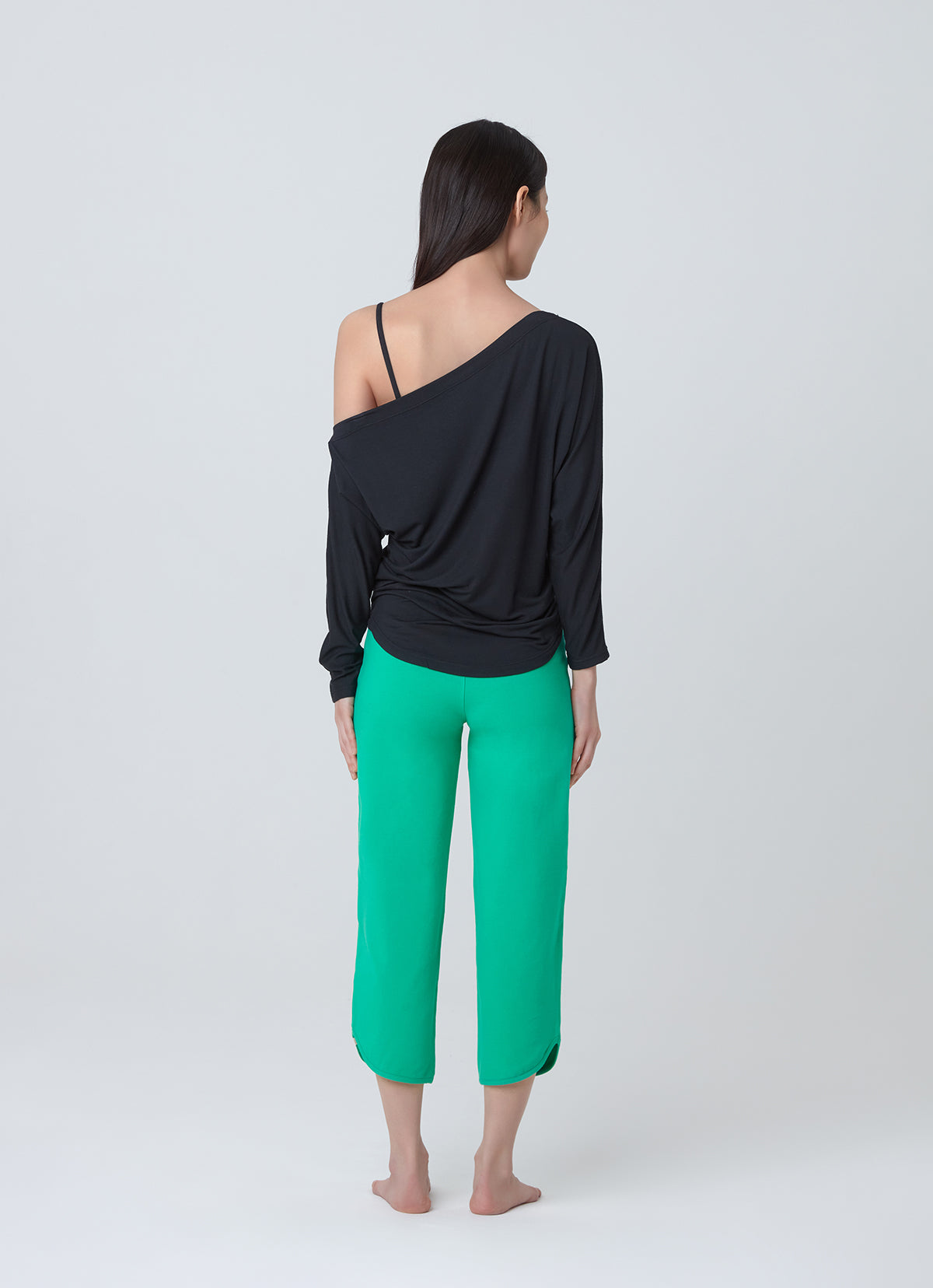 Unbalance shoulder long sleeve_Black