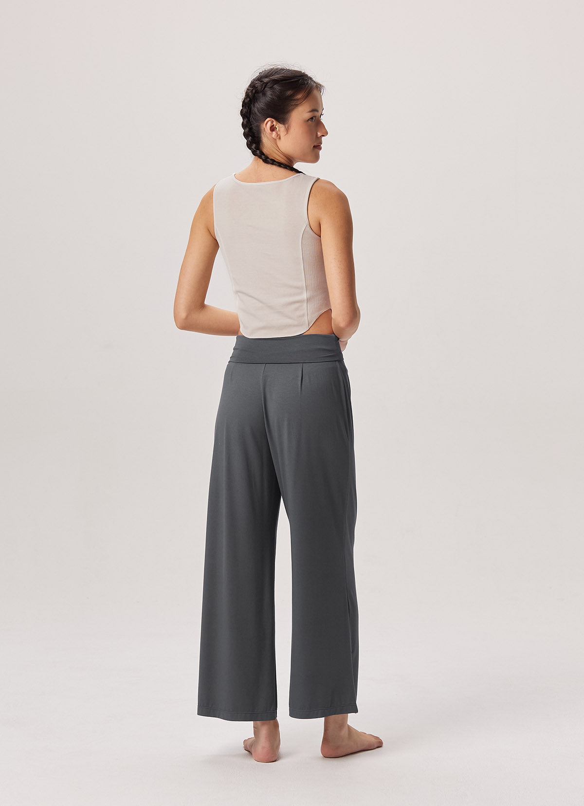 Half wrap pants_Magnet