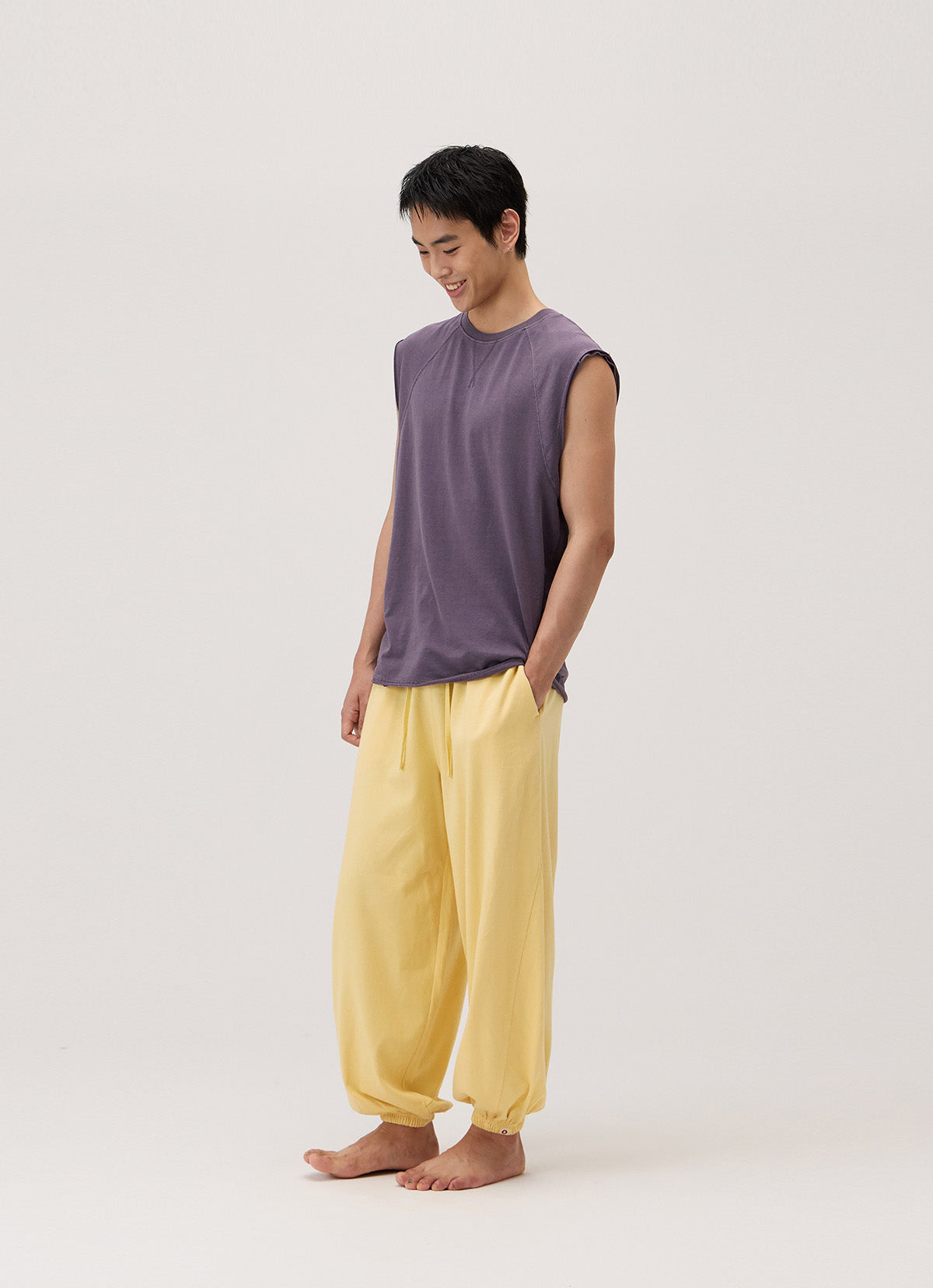 Knoll sleeveless (Unisex)_dyed_Plum Perfect