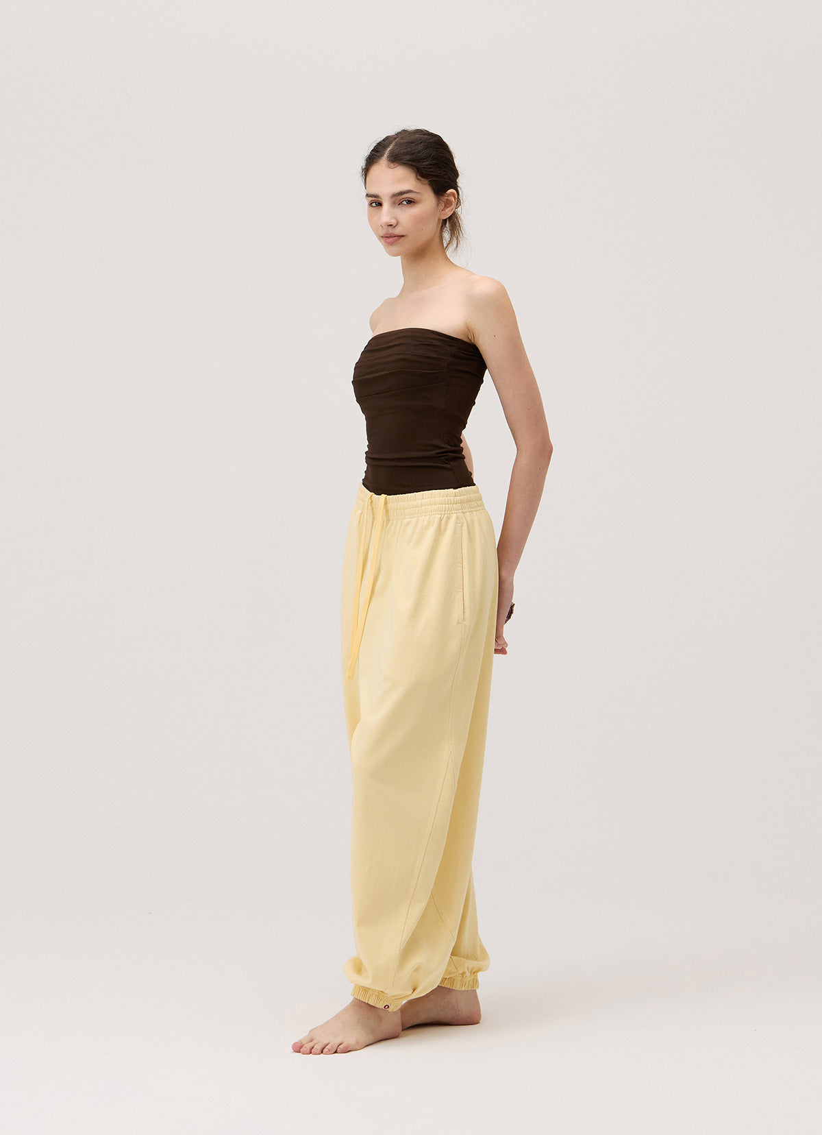 Pleats tube top (Rayon ver.)_Demitasse